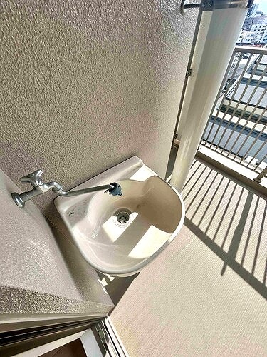 ルイシャトレ川口レックスフォート バルコニー 水栓