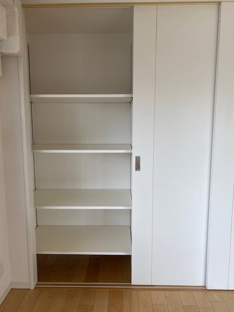 レジディア大森東9階 収納