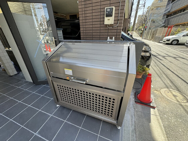 El Camino（ｴﾙ ｶﾐｰﾉ）2階 部屋その他