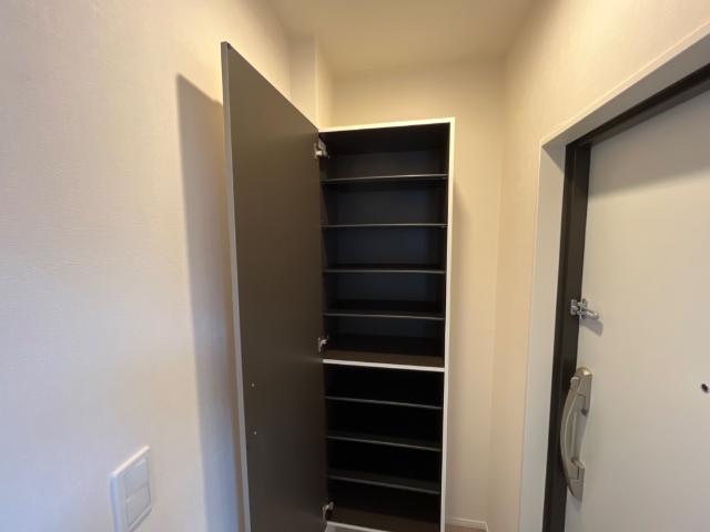 ＣＯＳＭＯＳ　Ⅱ 下駄箱