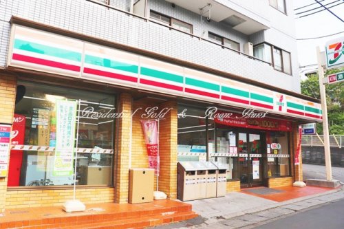 ｂ’ＣＡＳＡ読売ランド前ｒｅ－ｂｏｒｎ 【コンビニエンスストア】セブンイレブン 川崎西生田店まで618ｍ