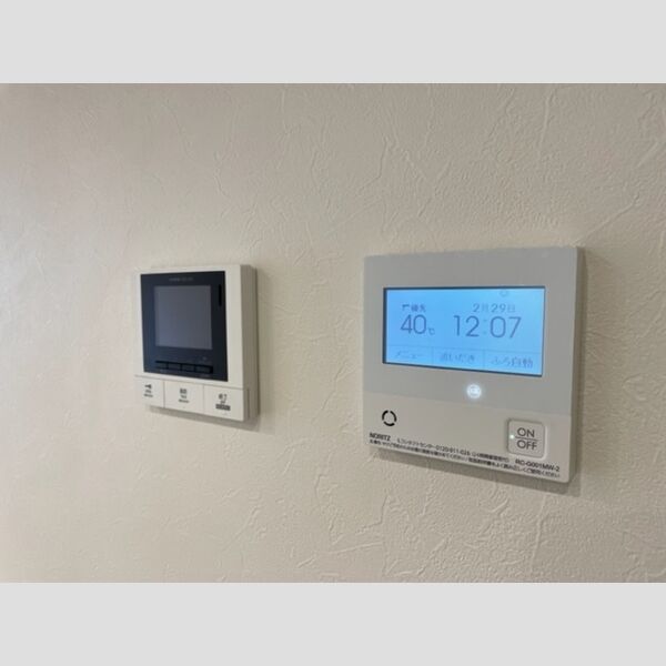 プランドール(富士見)103号室 TV付きインターホン、追い炊き機能付き