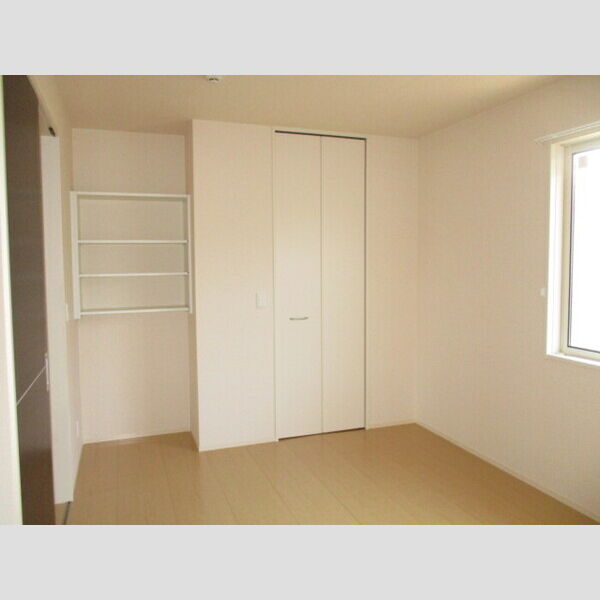 エスポワールⅢ203号室 洋室　7.1帖