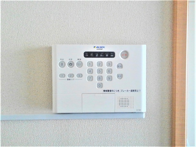 レオパレス栄町 内観