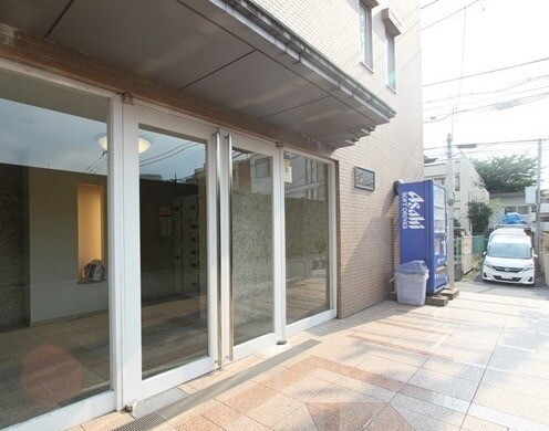 ディム三軒茶屋1階 外観