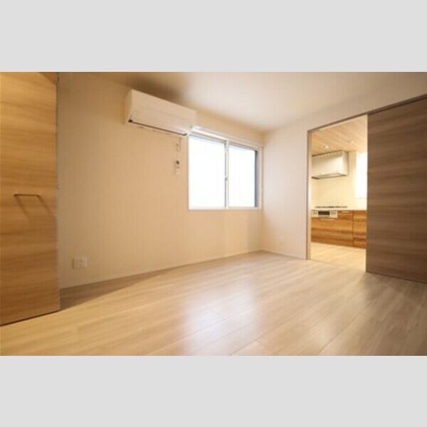 Noble Ferro C棟202号室 洋室6帖