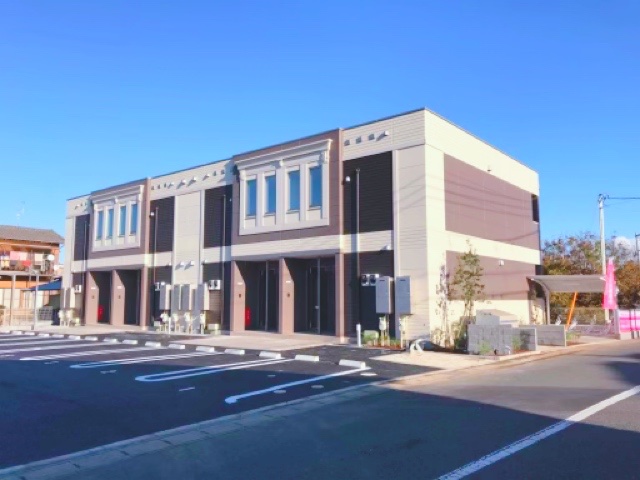 ディアナ 外観写真（昼）