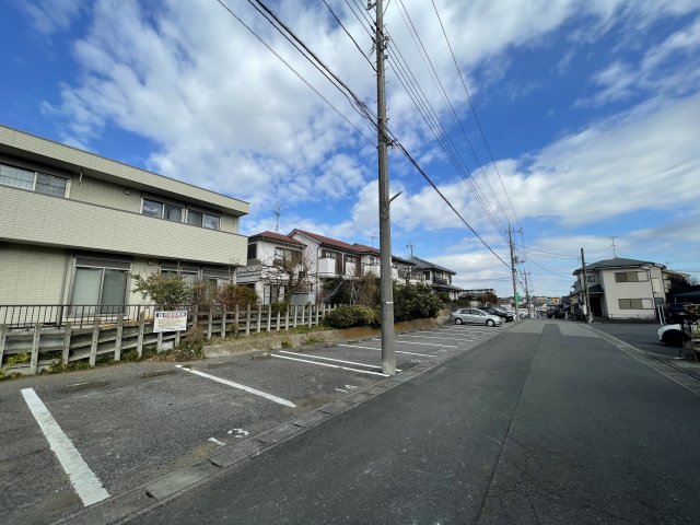 ウィンドテラス矢切0110号室 駐車場