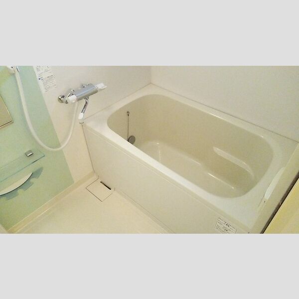 ルミエールⅡ バス