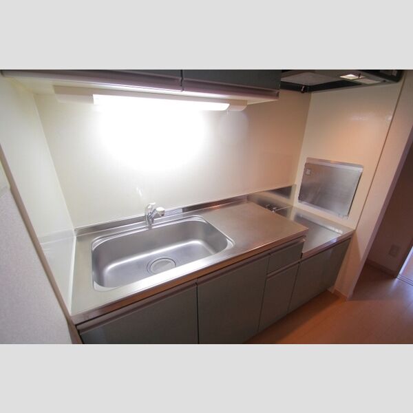 FREUDE ASAKUSA キッチン