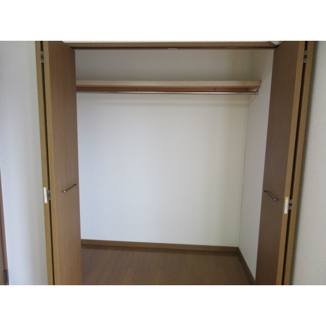 ヴェリタス中野 収納