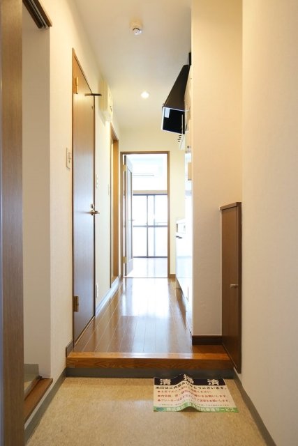 菱和パレス上馬 玄関