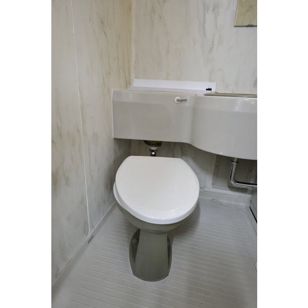 ホワイトハウスA棟 トイレ