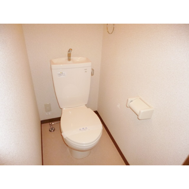 アムール HAPPINESS202号室 内観