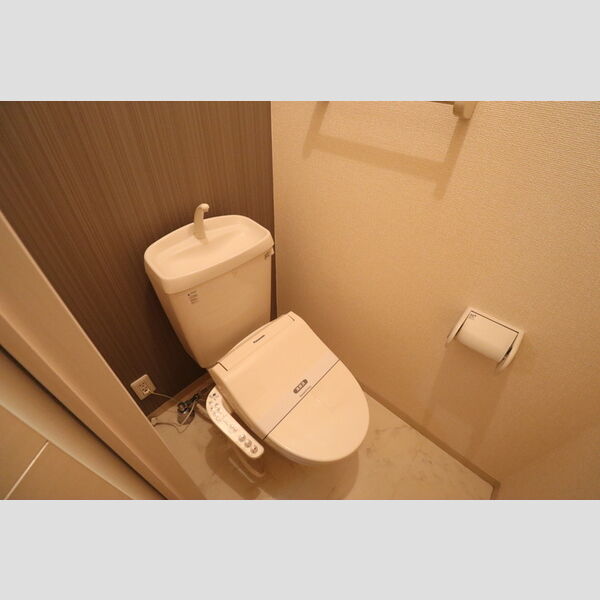 シャルドネ　A 温水洗浄暖房便座