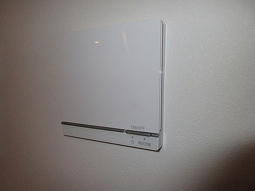 ＨＡＲＵＭＩ　ＦＬＡＧ　ＳＵＮ　ＶＩＬＬＡＧＥ　Ｔ棟 床暖房パネル