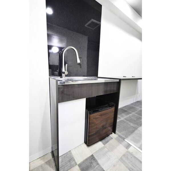 ウエストインパート18 キッチン