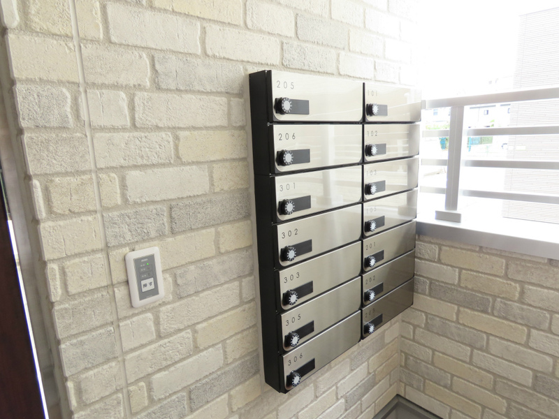 リブリ・グランレーヴⅡ1階 エントランス