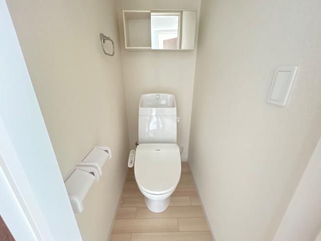 クレリア101号室 トイレ