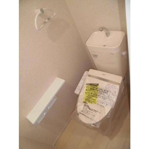 クレイドルガーデン厚木市山際第26　1号棟 トイレ