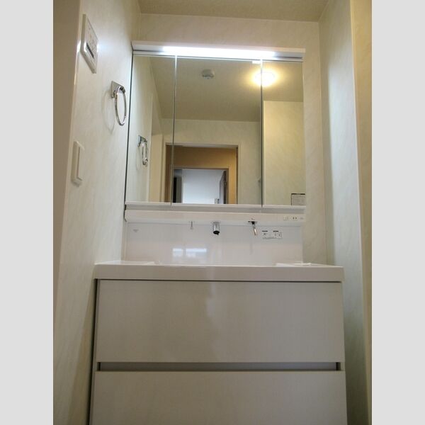 ソル ド レーヴ アッシュ 洗髪洗面化粧台