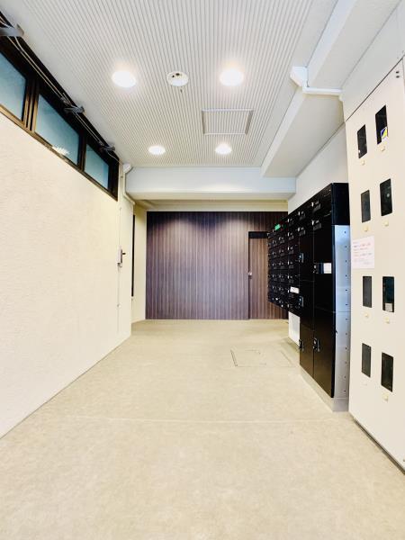 ロイヤルメゾン荻窪3階 エントランス