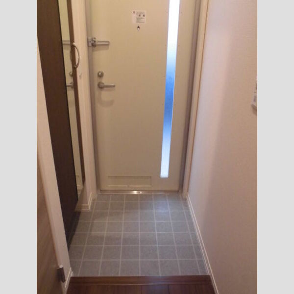 ウエスト レジデンス 玄関