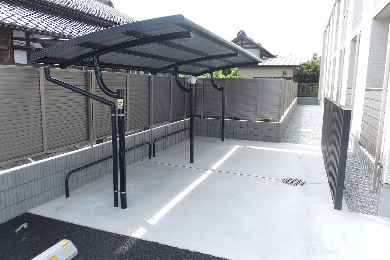 クレイノコンフォール205号室 駐輪場