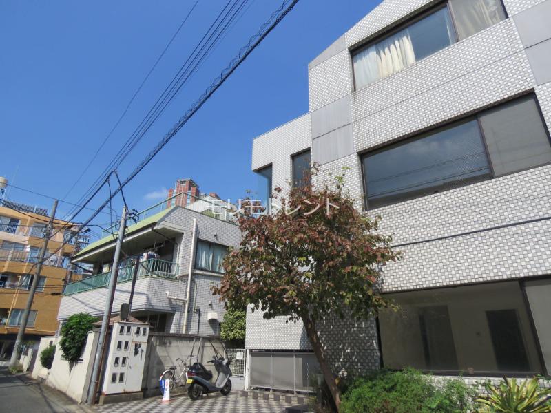 ブロックスコート3階 外観