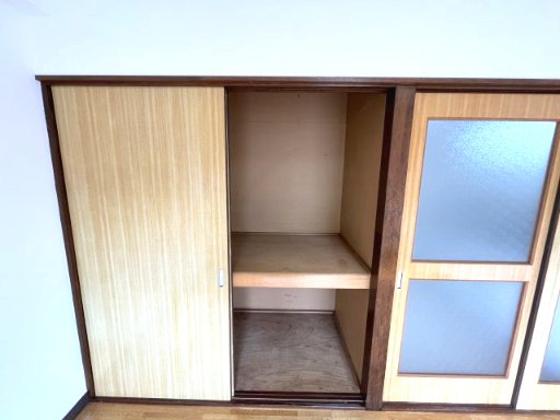 リバーサイド東雪谷102号室 収納