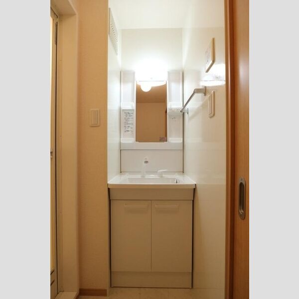 プレミエ・ステラ 洗髪洗面化粧台