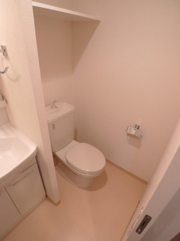 イーストメゾンビルＴ トイレ