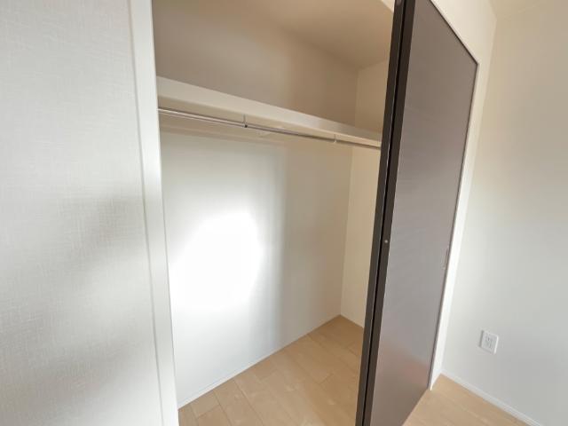 （仮称）小田原市田島マンション新築工事 クローゼット（イメージ）