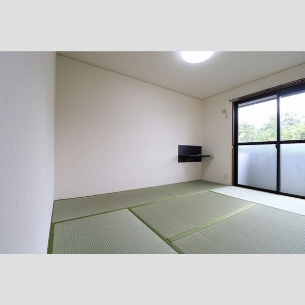 スマイルコート　3番館202号室 和室(ワークデスク設置)