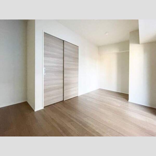 SKグランツ402号室 洋室6.35帖④