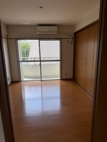 サンハイツ鈴木303号室 内観