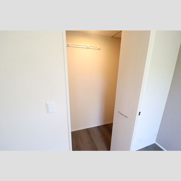 メゾン真砂307号室 ウォークインクローゼット
