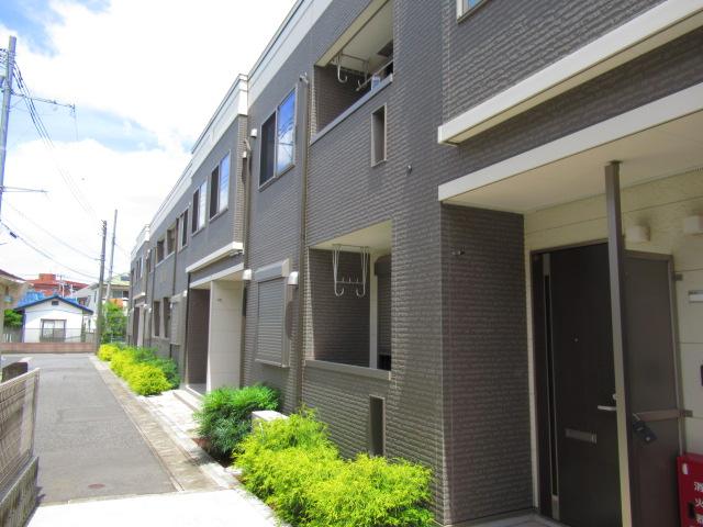 CASA FLORA（カーサ　フローラ） 外観写真（昼）