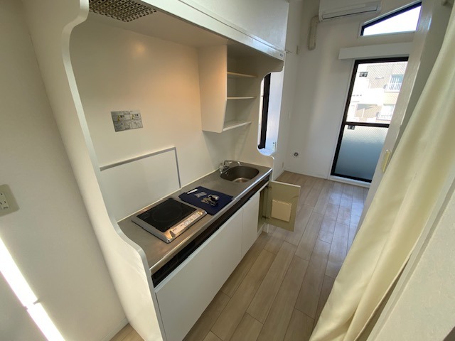 ユーコート鶴ヶ峰(E-195)3階 キッチン