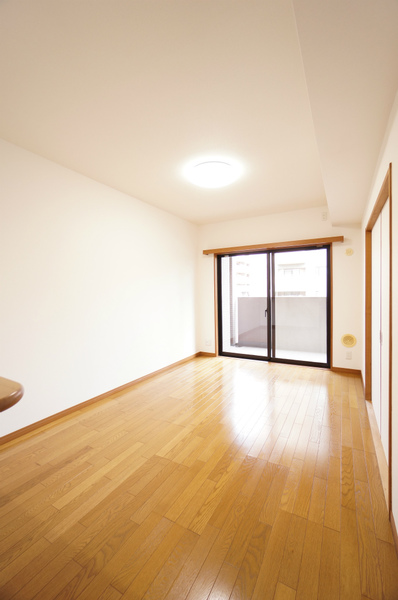 モリス八王子駅前通り リビング