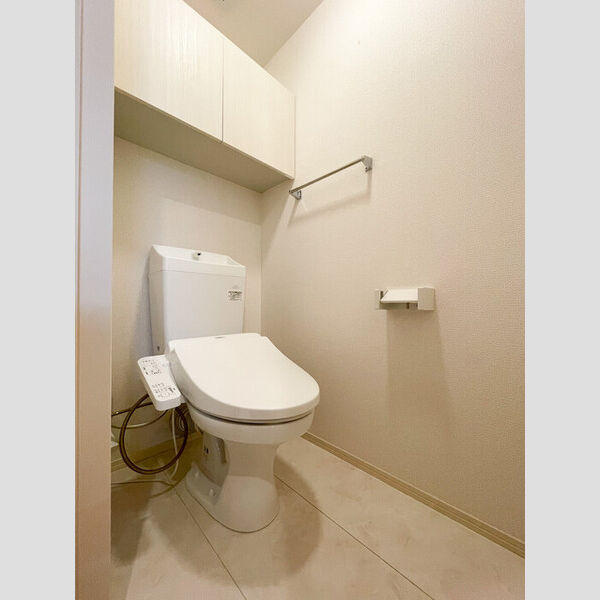 Floresta日進202号室 トイレ