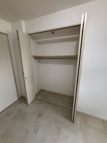 ニュー千葉稲毛ビル 収納スペース豊富です