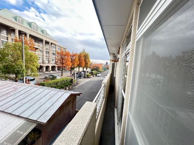 エステート山崎201号室 ベランダ