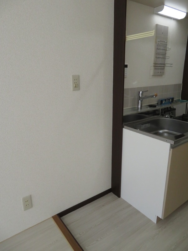 サンヒルズ栗山 ※別号室の写真となります。現況優先です。