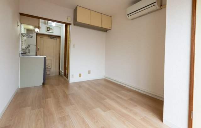 メゾン・ド・ポルシュ4階 部屋その他