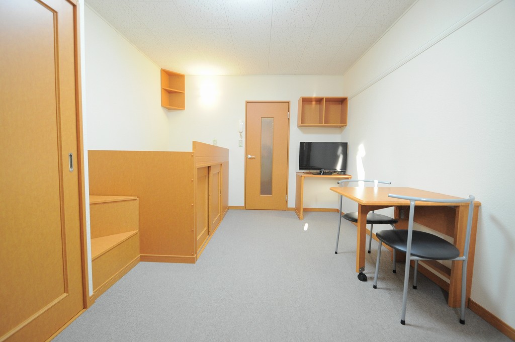 レオパレス銚子セカンド203号室 リビング