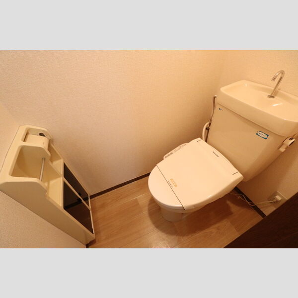 ディアコート　B101号室 温水洗浄暖房便座