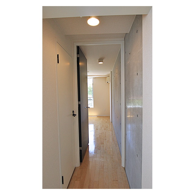 ZESTY西新宿Ⅲ0305号室 内観