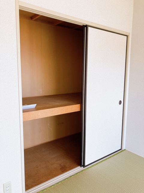 コンフォール霧が丘 収納