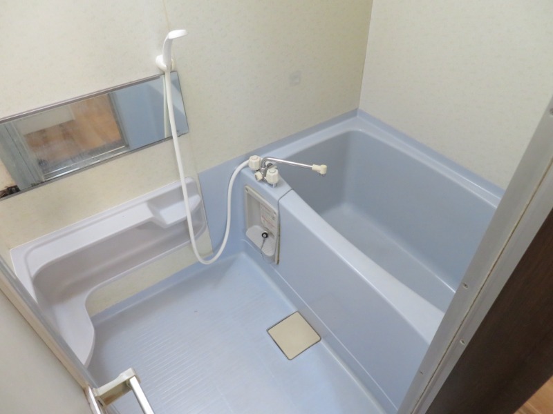 クレスト藤沢参番館1階 ＊別号室の写真となります。